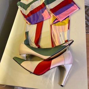 Brand New! Emilio Pucci thigh high boots